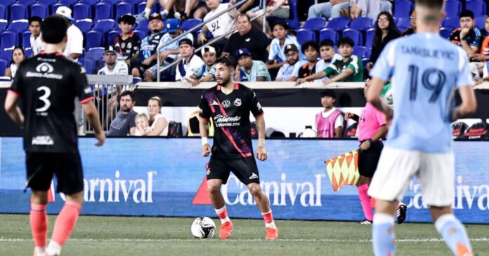 Puebla brilló en New Jersey con una contundente victoria 3-0 ante el NYCFC, sumando los primeros puntos de la Liga MX en la Leagues Cup. Foto: @ClubPueblaMX en X
