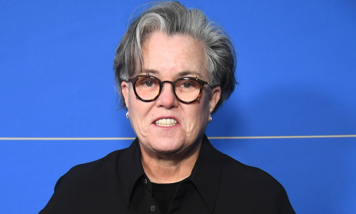 Donald Trump amenaza con retirar la ciudadanía a Rosie O'Donnell, pero la Constitución lo impide. Foto: @DisavowTrump20