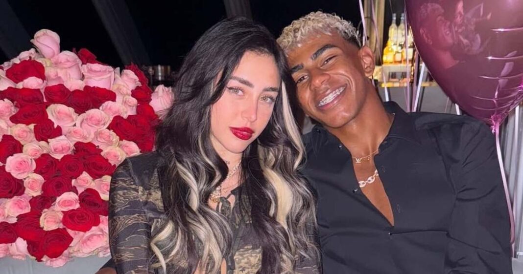 Lamine Yamal y Nicki Nicole oficializaron su romance con una foto en Instagram. Foto: EFE