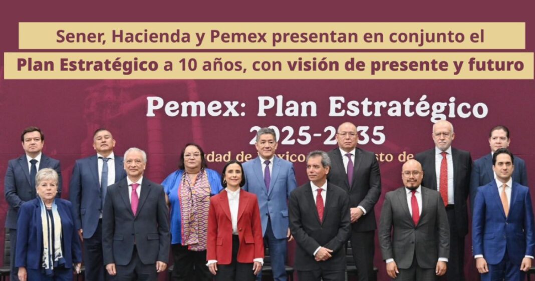 Pemex inicia una nueva etapa con su Plan Estratégico 2025-2035, enfocado en eficiencia financiera y energía limpia. Foto: Gobierno de México