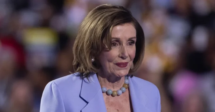 Nancy Pelosi, primera mujer en presidir la Cámara de Representantes de EE.UU., anunció su retiro del Congreso tras casi cuatro décadas de servicio público. Foto: EFE