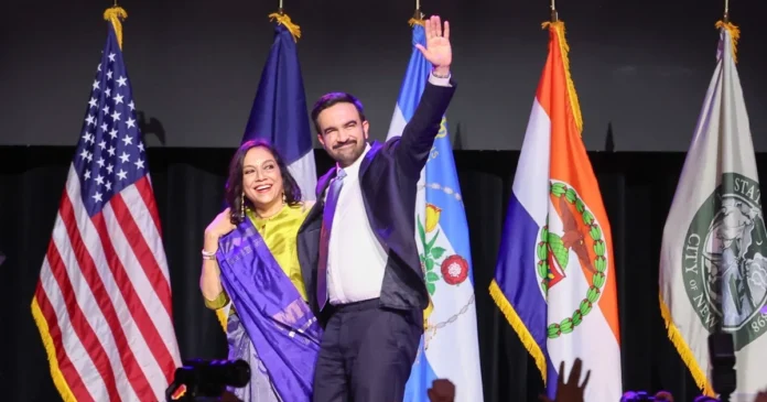 El alcalde electo de Nueva York, Zohran Mamdani, presentó a su equipo de transición con excolaboradores de Bill de Blasio y Eric Adams. Foto: EFE