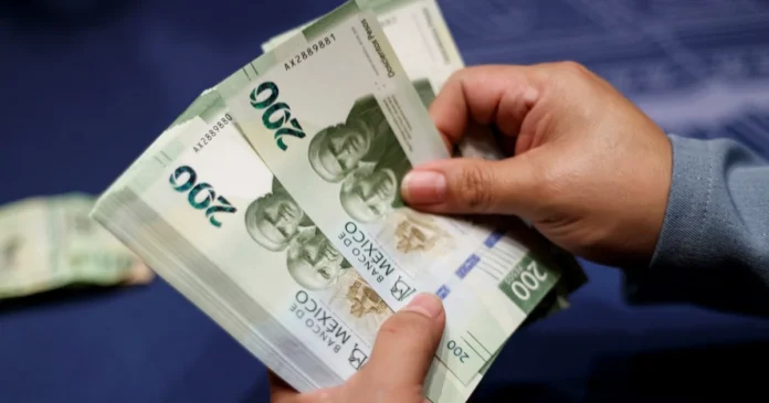 El PIB de México cayó 0,2 % en el tercer trimestre de 2025, según el Inegi. La industria fue el sector más afectado. Foto: EFE