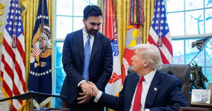 Donald Trump y Zohran Mamdani durante su encuentro en el Despacho Oval tras la histórica elección en Nueva York. Foto: EFE