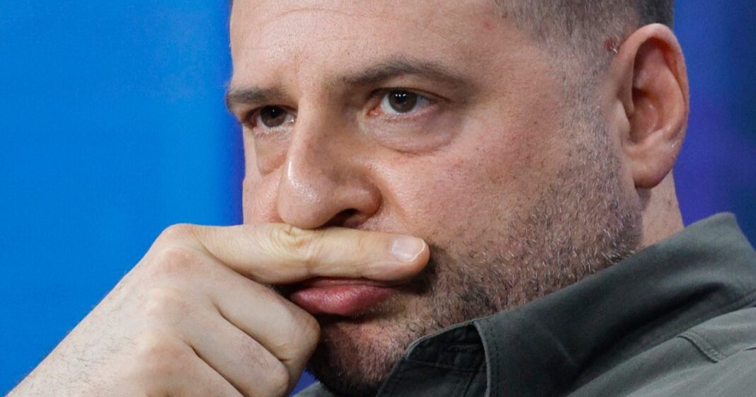 Zelenski anuncia la dimisión de Andrí Yermak, su jefe de gabinete, tras registros anticorrupción en Ucrania. Foto: EFE