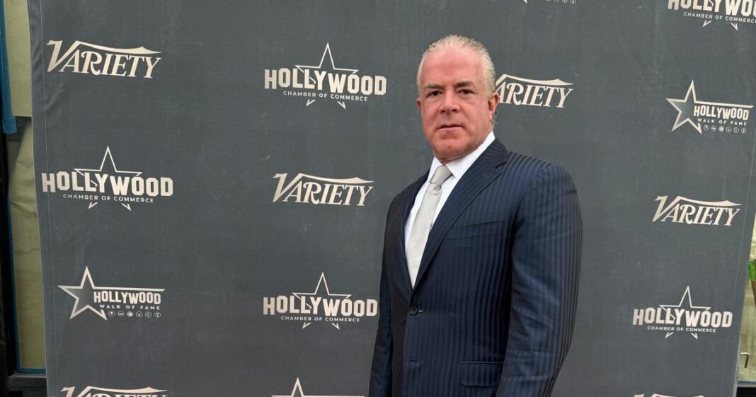 La UIF bloquea las cuentas del empresario Raúl Rocha Cantú, dueño del 50 % de Miss Universo, en medio de una investigación por huachicol, armas y crimen organizado. Foto: Tomada de X