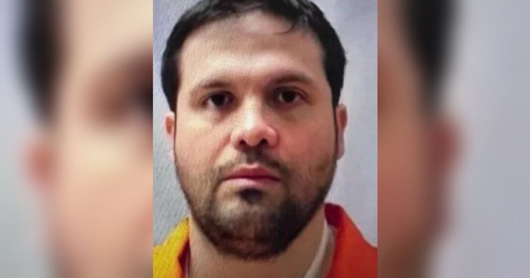 Joaquín Guzmán López, hijo de ‘El Chapo’, admitió cargos de narcotráfico ante un tribunal federal en Chicago. Foto: Especial Tomada de X