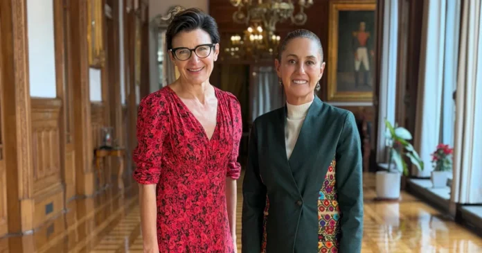 La presidenta Claudia Sheinbaum se reúne con Jane Fraser, directora ejecutiva de Citi, en Palacio Nacional para dialogar sobre la economía mexicana. Foto: Gobierno de México
