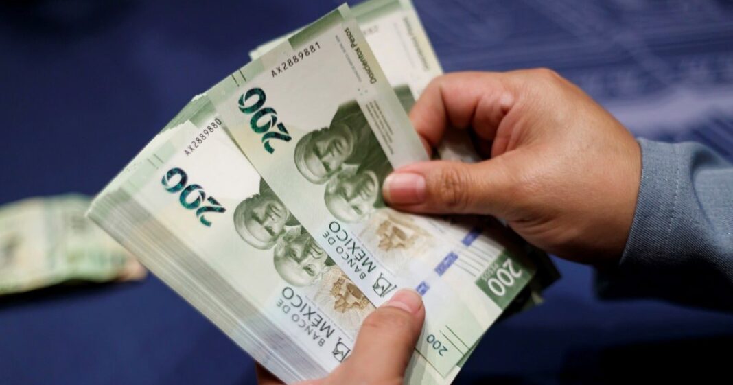 Los analistas privados recortan su expectativa de crecimiento para México en 2025 en medio de un escenario económico moderado. Foto: EFE/Archivo