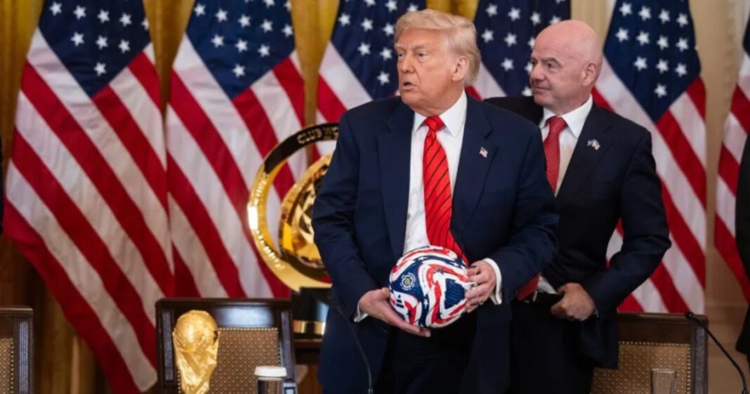 La Casa Blanca analiza redadas migratorias durante el Mundial FIFA 2026 como parte de su estrategia de seguridad. Foto: EFE/Archivo