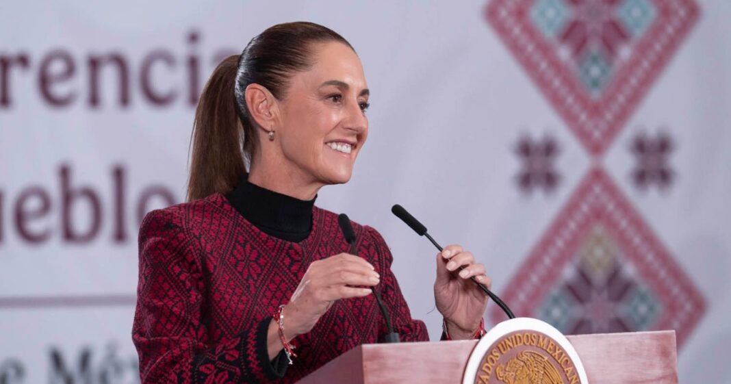 Sheinbaum espera concretar una llamada con el Papa León XIV para avanzar en una posible visita a México. Foto: Gobierno de México