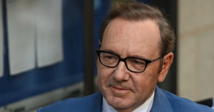 Kevin Spacey durante un evento público, previo a su regreso a la televisión con la serie italiana ‘Minimarket’, que se estrenará en RaiPlay. Foto: EFE/Archivo