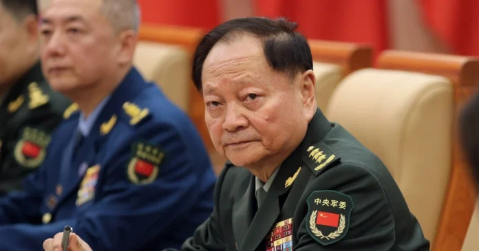 El general Zhang Youxia, vicepresidente primero de la Comisión Militar Central, es investigado por presuntas irregularidades, según WSJ. Foto: EFE/EPA/Luong Thai Linh/Archivo