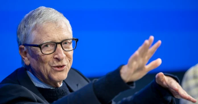 Bill Gates reconoció haber sido “insensato” al mantener contacto con Jeffrey Epstein. Foto: EFE/EPA/Gian Ehrenzeller/Archivo