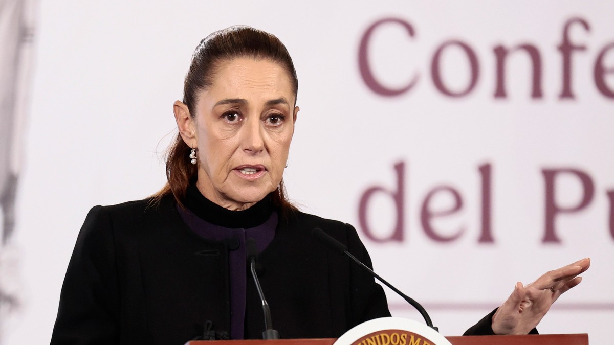 La presidenta de México, Claudia Sheinbaum, habla en su ‘Mañanera del Pueblo’ hoy lunes en Palacio Nacional. Foto: EFE/José Méndez La presidenta de México, Claudia Sheinbaum, habla en su ‘Mañanera del Pueblo’ hoy lunes en Palacio Nacional. Foto: EFE/José Méndez