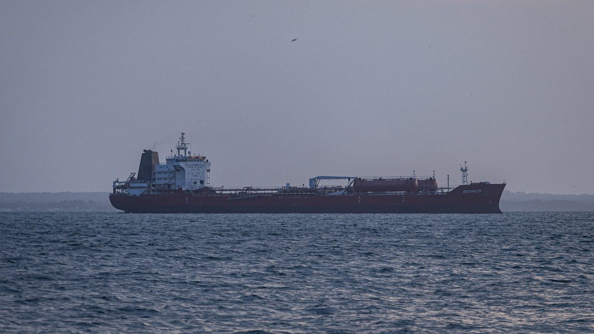 Un barco que transporta petróleo en el Lago de Maracaibo, Venezuela. Foto: EFE/Henry Chirinos/Archivo Un barco que transporta petróleo en el Lago de Maracaibo, Venezuela. Foto: EFE/Henry Chirinos/Archivo