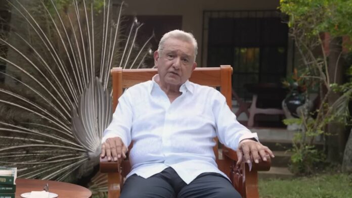 El expresidente Andrés Manuel López Obrador durante la presentación de su libro “Grandeza” el pasado 30 de noviembre de 2025. Foto: AMLO YouTube