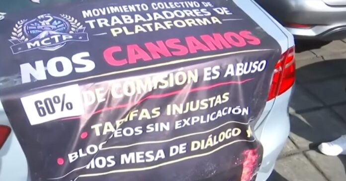 Conductores de plataformas digitales realizan movilización en Ciudad de México para exigir mejores condiciones laborales y regulación del sector. Foto: Tomada de X