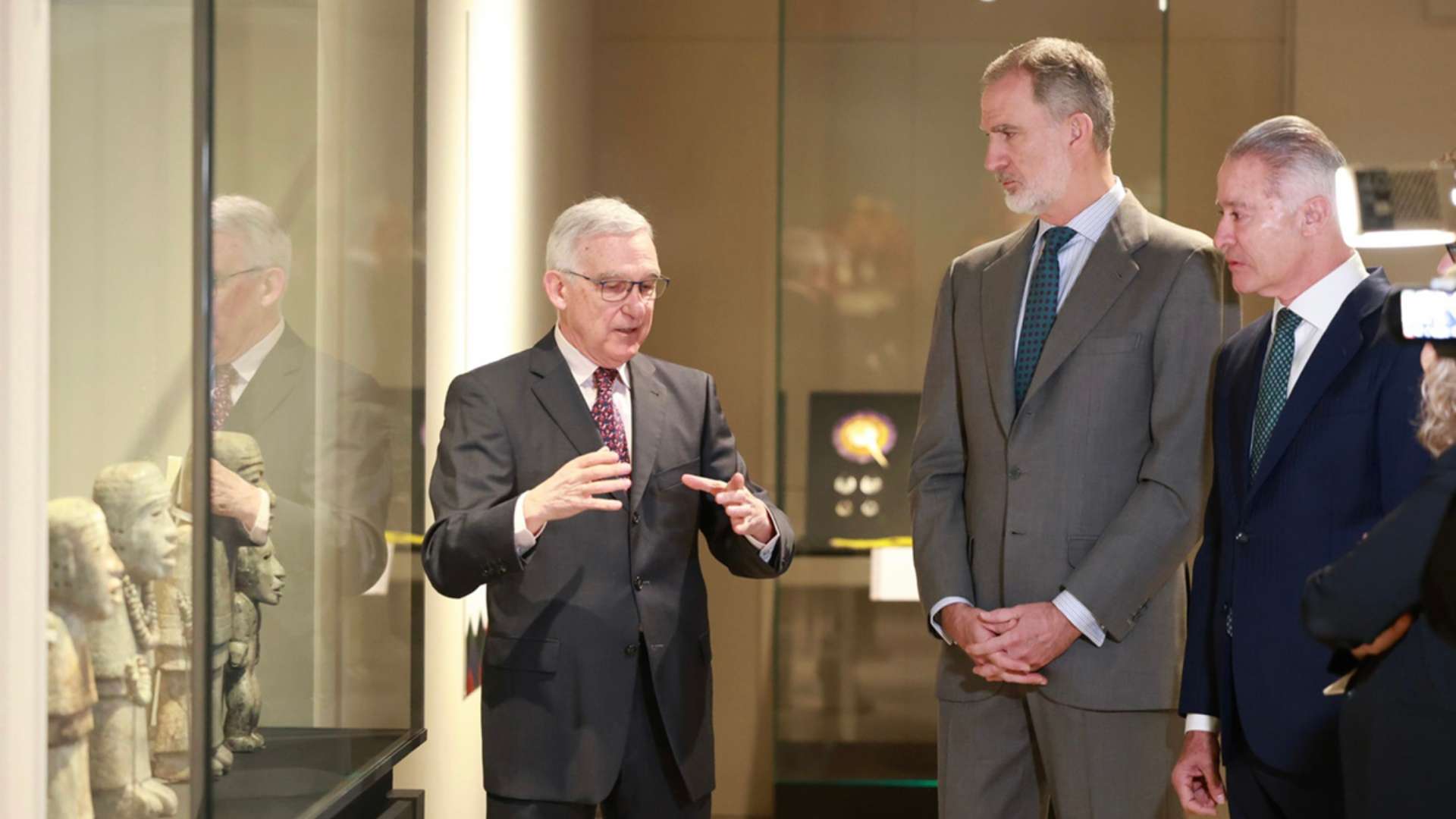 Felipe VI reconoció abusos en la conquista durante una visita a una exposición en Madrid. Foto: EFE/José Jiménez Casa De S.M. El Rey