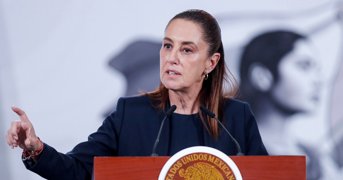 La presidenta de México, Claudia Sheinbaum, dijo que buscará el mejor momento para reunirse con Donald Trump. Foto: EFE/Isaac Esquivel