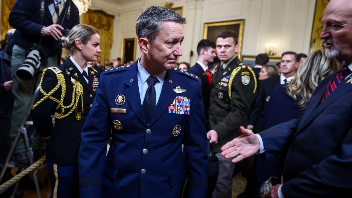 El jefe del Estado Mayor Conjunto de EE.UU., Dan Caine, en Washington. Foto: EFE/EPA/Jim Lo Scalzo/POOL/Archivo