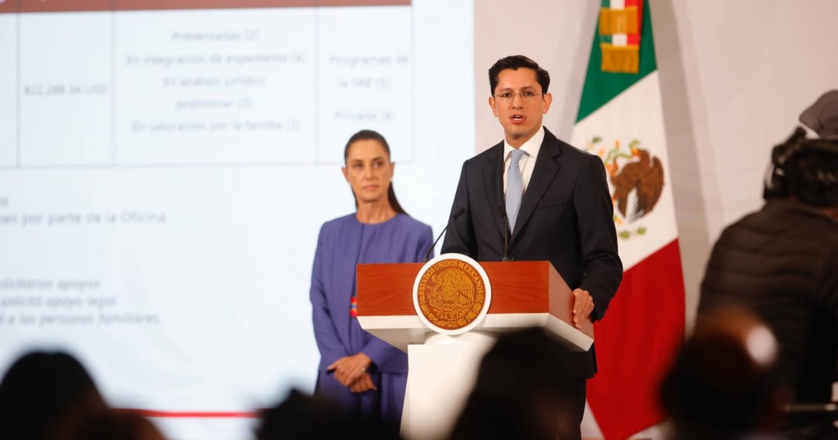 La presidenta Claudia Sheinbaum y el secretario de Relaciones Exteriores, Roberto Velasco Álvarez. Foto: Gobierno de México