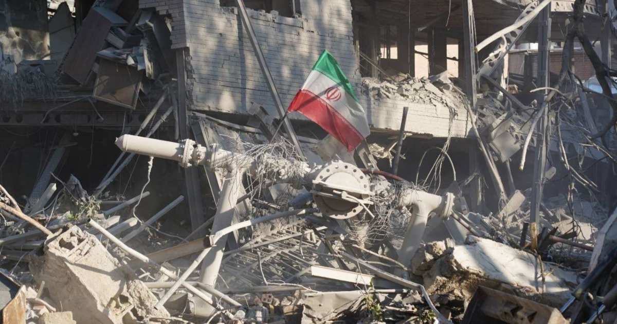 La tregua apenas comenzó… y ya hay bombardeos y más de 100 muertos en Líbano 😨. Foto: @irna_es en X