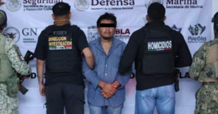 Autoridades en Puebla capturaron a un hombre relacionado con el asesinato de 10 personas, incluidos menores de edad, en Tehuitzingo. Foto: Fiscalía de Puebla