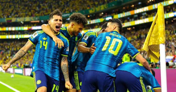 Los cafetaleros derrotaron 3-1 a Uzbekistán con goles de Daniel Muñoz, Luis Díaz y Jáminton Campaz para colocarse como líderes del Grupo K. @FCFSeleccionCol en X