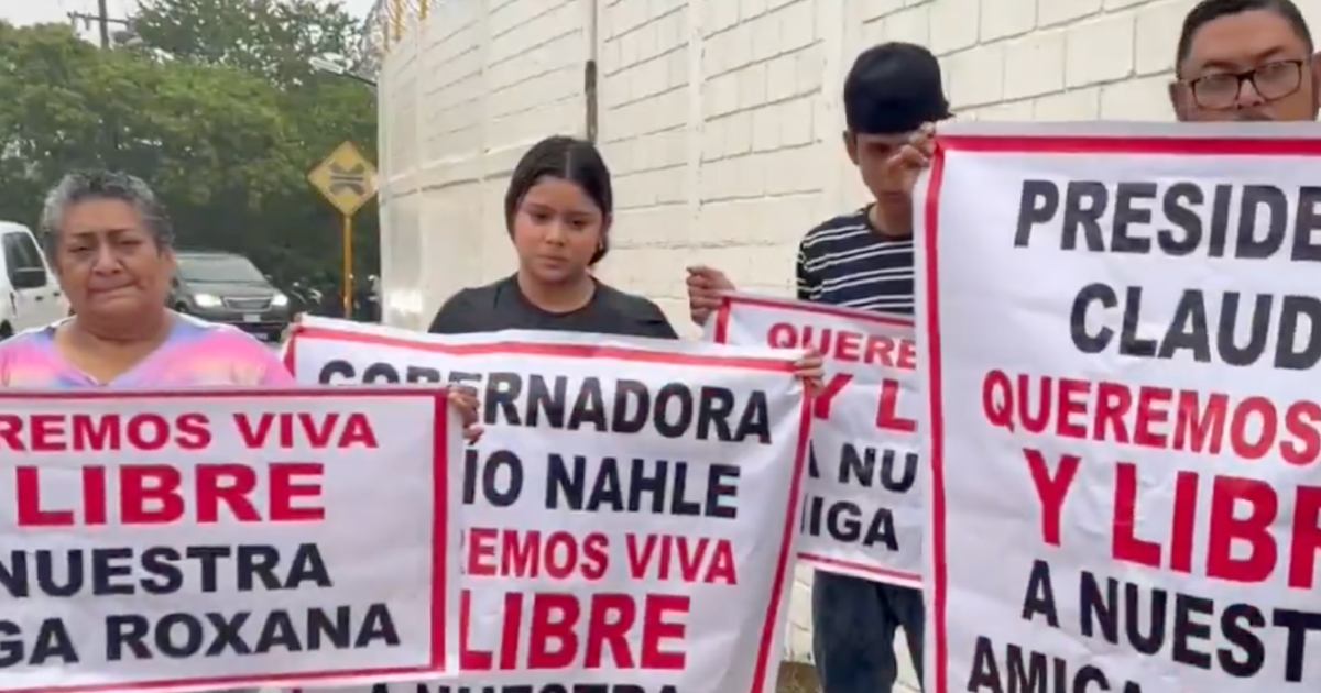 Familiares de Roxana Guzmán pidieron a las autoridades intensificar la búsqueda de la comunicadora desaparecida en Nanchital, Veracruz. Foto: Tomada de X