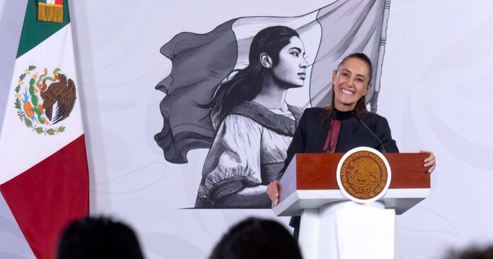 Claudia Sheinbaum informó que evaluará su asistencia al Fan Fest del Mundial 2026 debido a las movilizaciones de la CNTE en la Ciudad de México. Foto: Gobierno de México