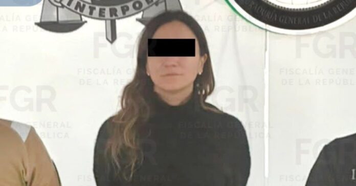 Gilda Lozoya enfrentará su proceso en libertad bajo medidas cautelares impuestas por una jueza federal. Foto: FGR