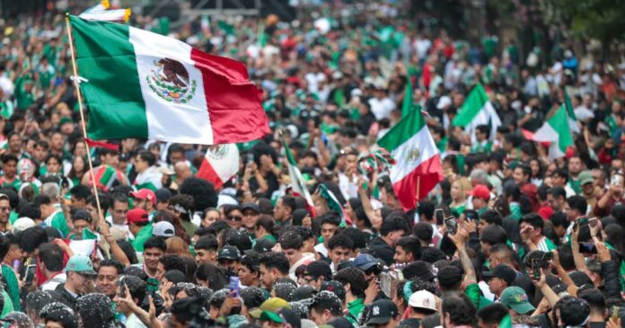 Las autoridades exhortaron a celebrar con responsabilidad y evitar conductas de riesgo durante los festejos del Mundial 2026. Foto: Gobierno CDMX