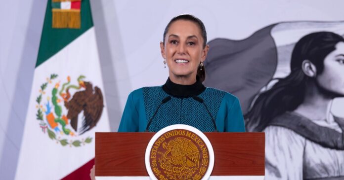 La presidenta Claudia Sheinbaum cuestionó la versión del exembajador Ken Salazar sobre la participación de agencias estadounidenses en la captura de Ismael 