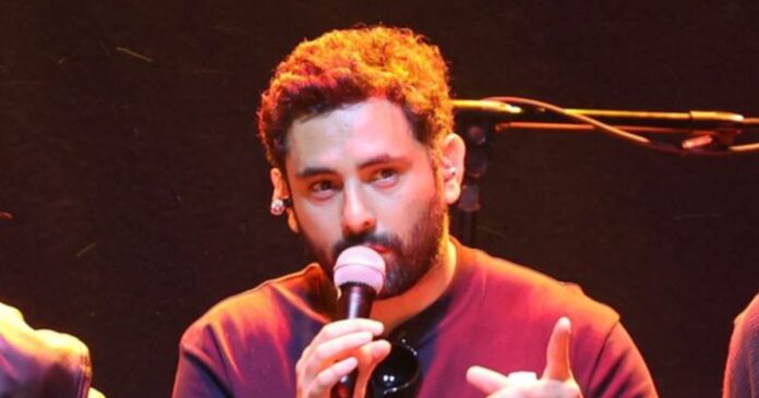 Jonathan Meléndez, tecladista de Camilo Séptimo. Foto: Tomada de X