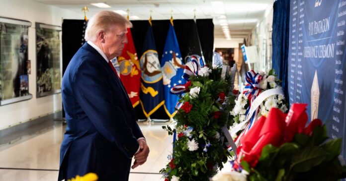 El presidente de Estados Unidos, Donald Trump, durante una ceremonia en el Pentágono para conmemorar el 25 aniversario de los atentados terroristas del 11 de septiembre. Foto: White House