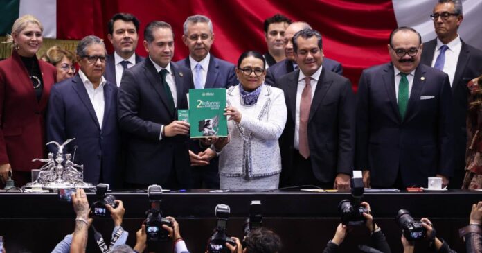 La secretaria de Gobernación, Rosa Icela Rodríguez, entregó al Congreso el Segundo Informe de Gobierno de Claudia Sheinbaum. Foto: X @rosaicela_