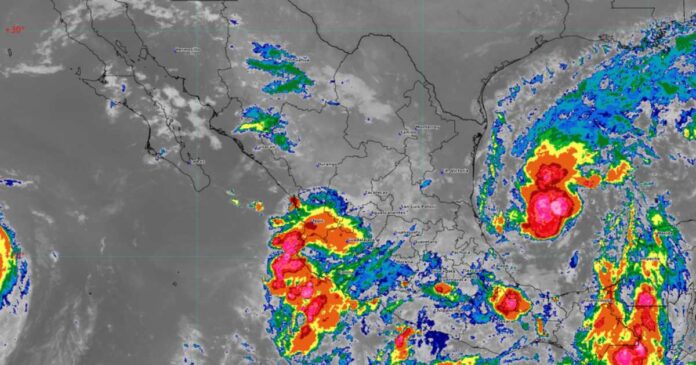 La Depresión Tropical Nueve se formó en el Golfo de México y mantiene una trayectoria que podría llevarla a convertirse en huracán Isaías. Foto: SMN