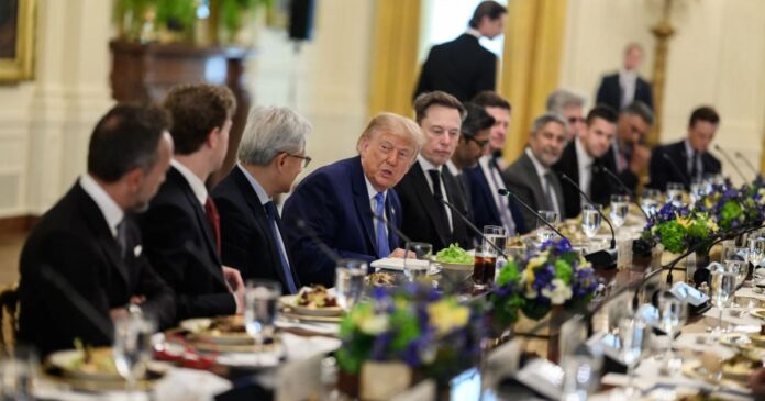 El presidente Donald Trump anunció la creación de la Fuerza de la Superinteligencia, que coordinará la estrategia del Gobierno estadounidense frente al desarrollo de la inteligencia artificial. Foto: White House/Archivo